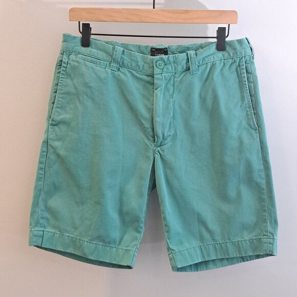 J. Crew Men's 31x9 Stanton Cotton Twill Garment Dyed Classic Fit Short - Picture 1 of 15